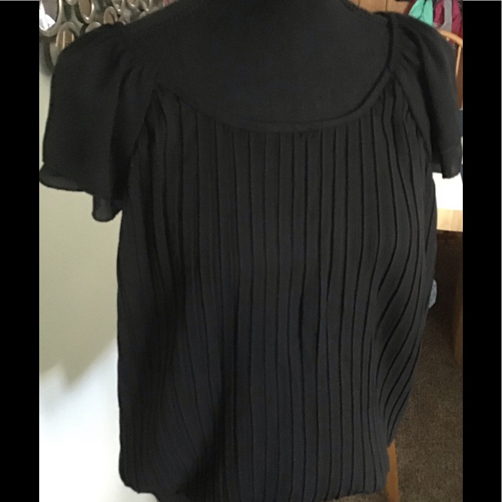 Adorable Pleated Flutter Cap Sleeve Top - image 1